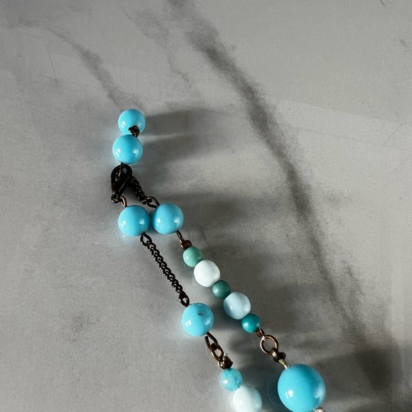 Vintage blue beaded necklace - Picture 5 of 6